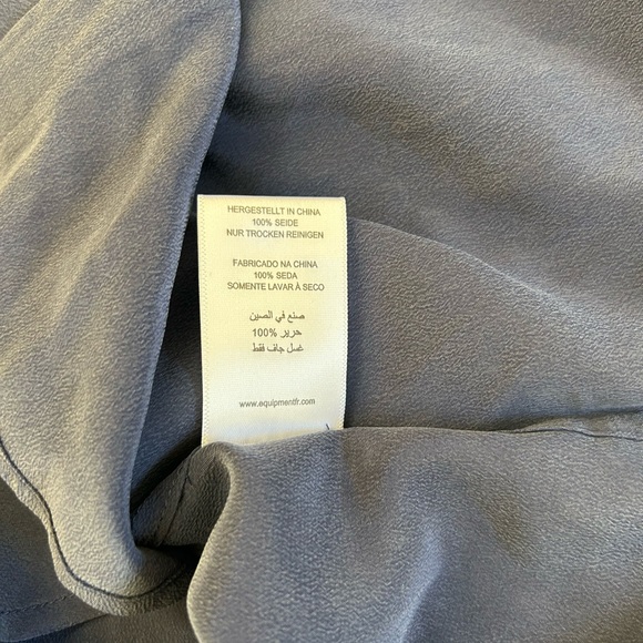 Equipment Navy Casual Button-Down Shirt - Picture 7 of 7